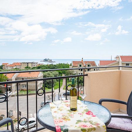 Apartments Vjera Petrovac Exteriör bild
