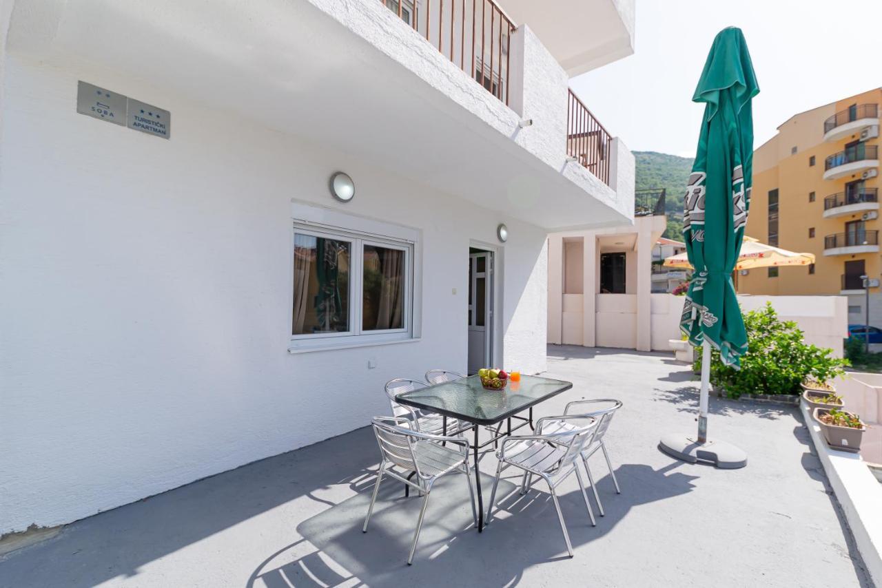 Apartments Vjera Petrovac Exteriör bild